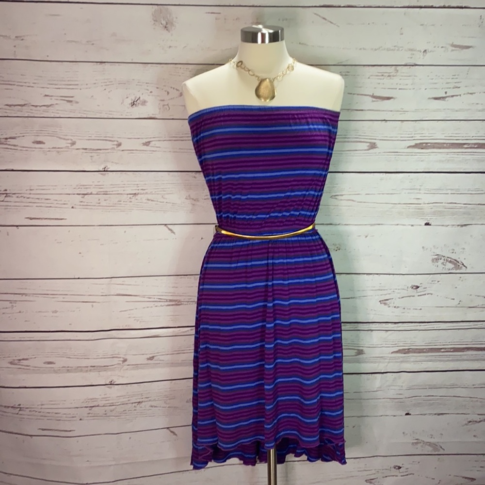 Strapless striped dress